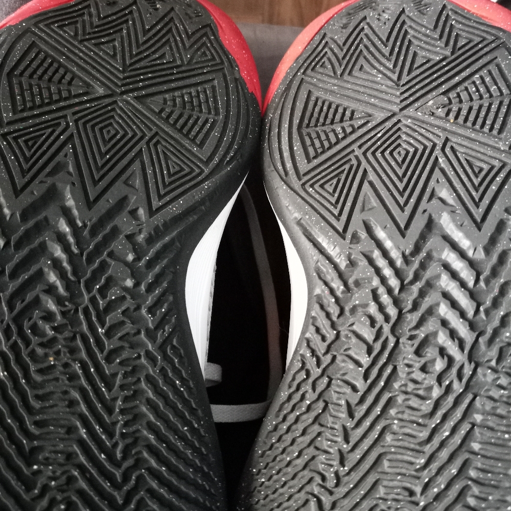 Nike Kyrie Flytrap - image 1